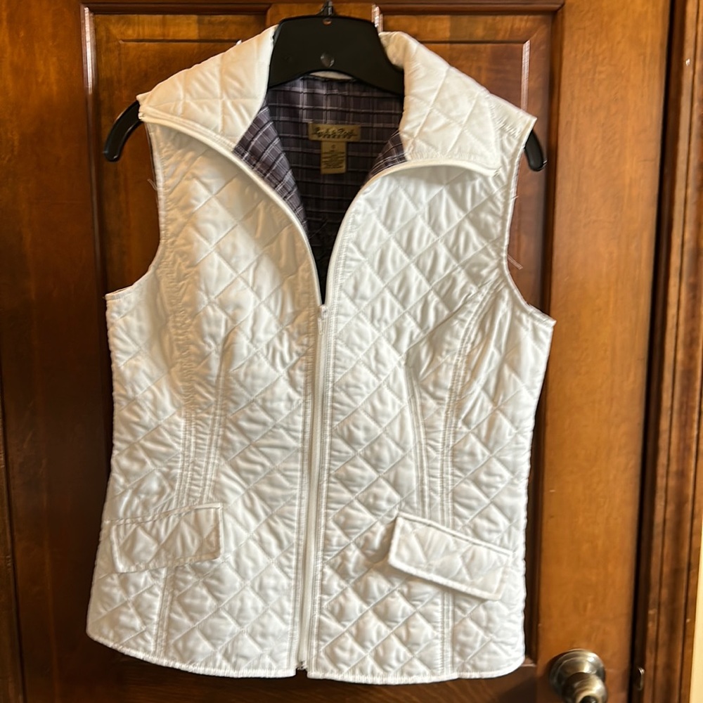 White puffy vest!